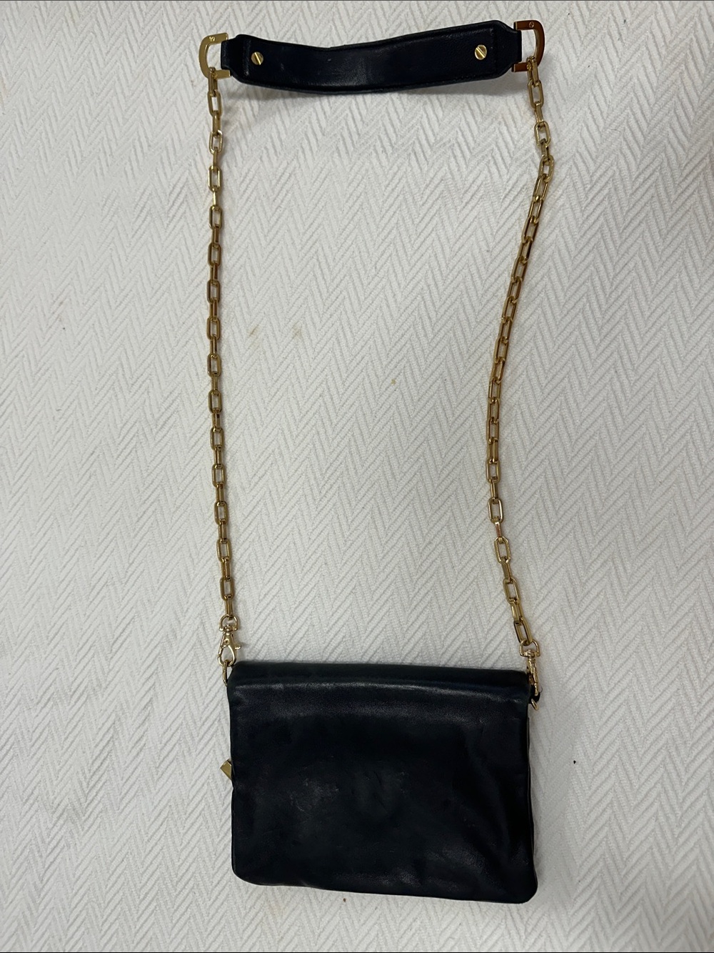Tory Burch Black Leather Crossbody with Gold Chain Strap - Picture 6 of 6